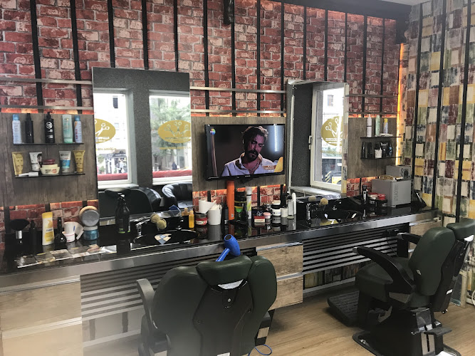 Maksem Kuaför Women & Men Beauty Saloon